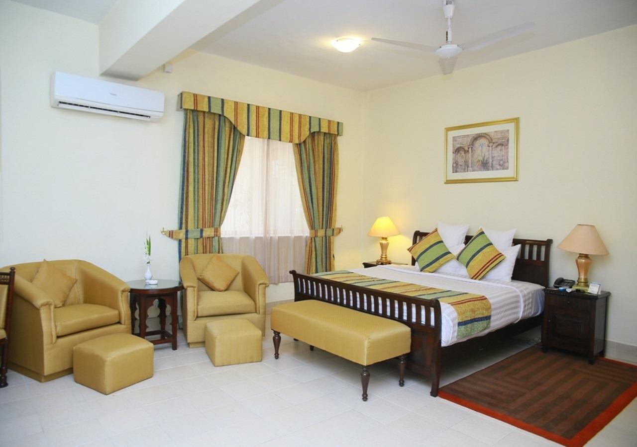 Beach Luxury Hotel Karachi Exterior photo